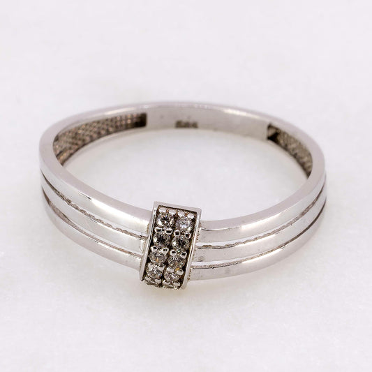 Anillo de oro blanco con centro de zirconias 14k