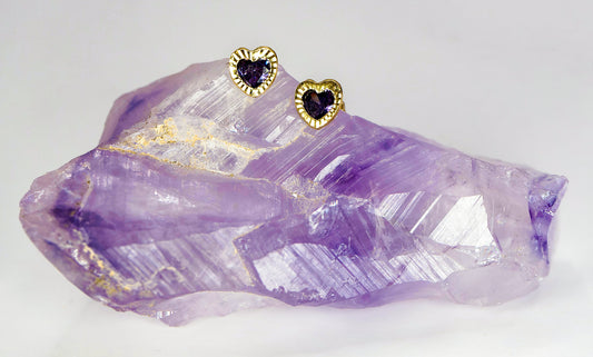 Aretes tipo broquel de corazón 14k